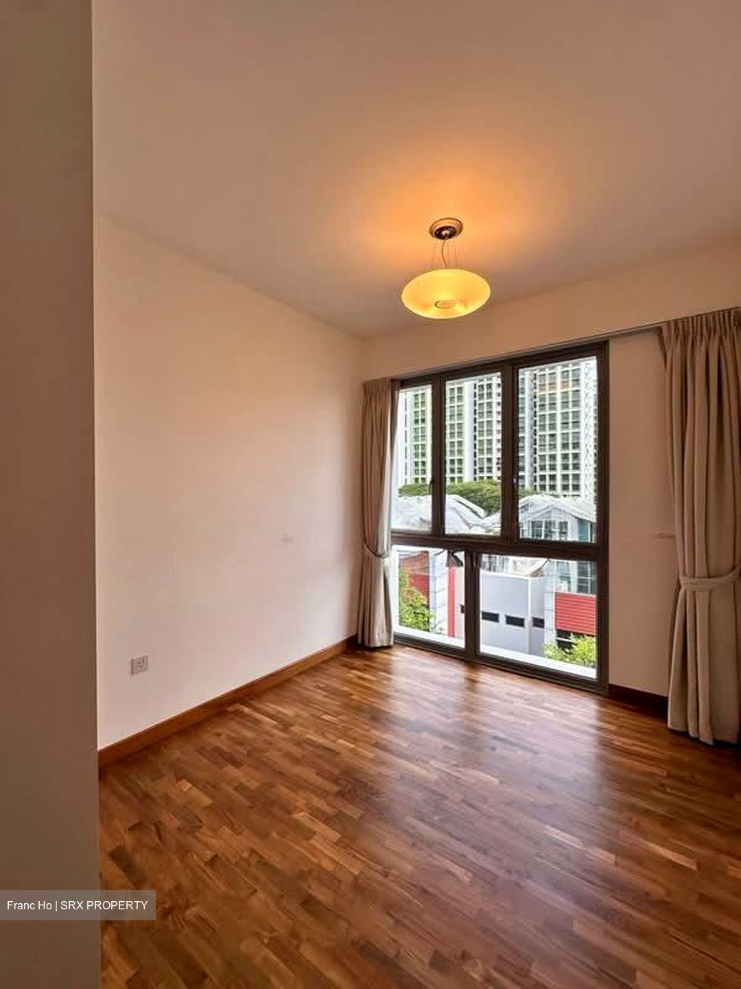 Woodhaven (D25), Condominium #555424071